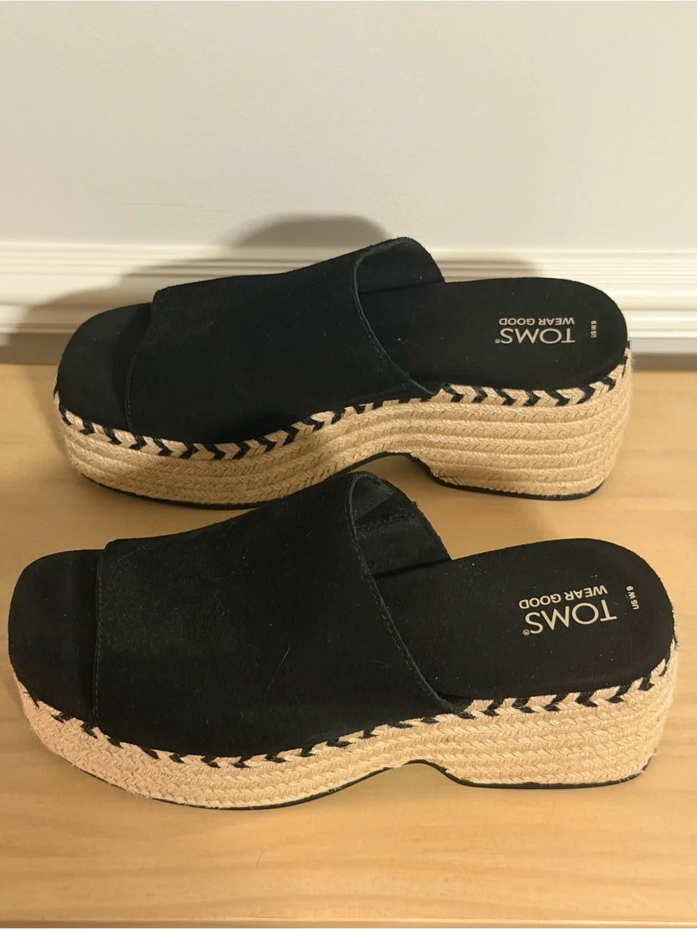TOMS Laila suede espadrille platform mule; black; size 9; very good condition